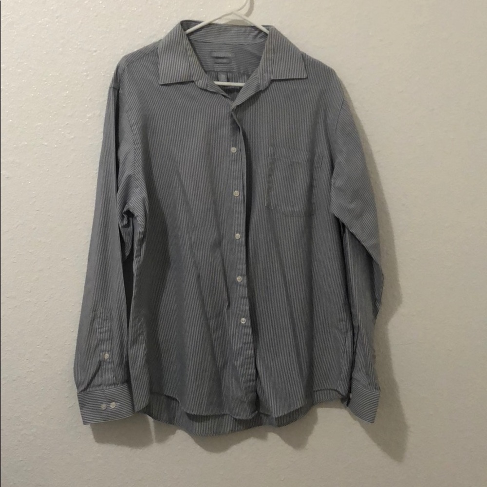 Used Van Heusen fitted stripe button up